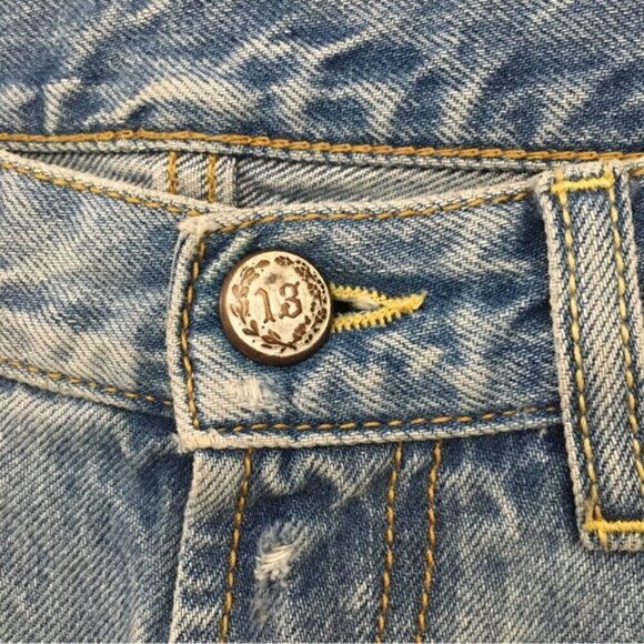 R13 Bowie Tilly w Fray Hem Jeans - Picture 4 of 13